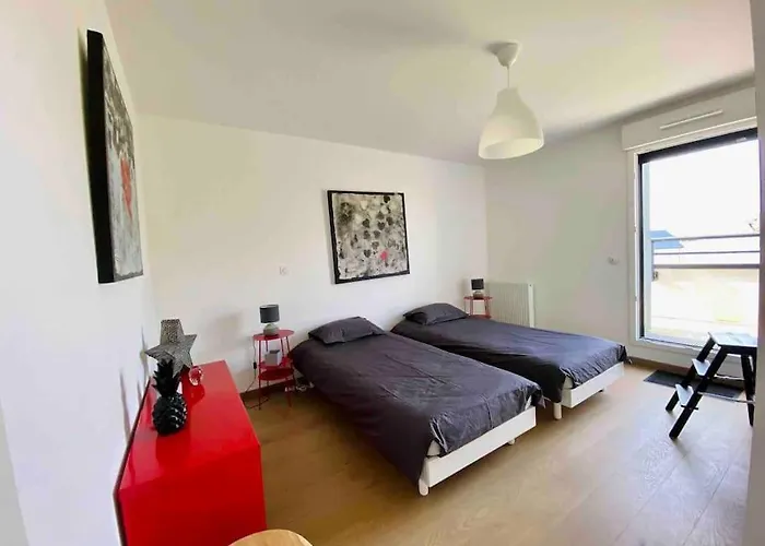 Magnifique Avec Sa Grande Terrasse